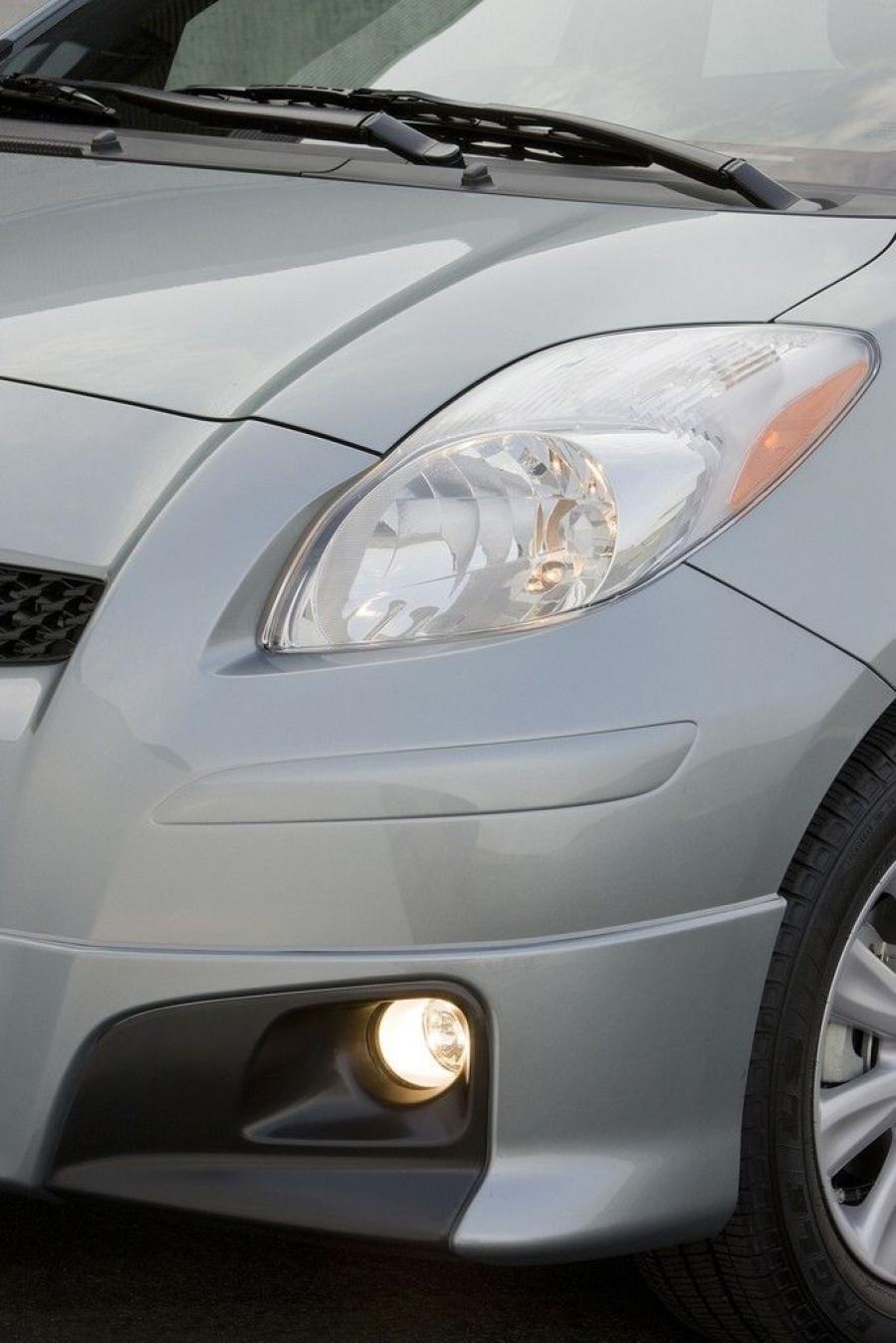  Toyota Yaris 2009 года  (фото 46 из 59)